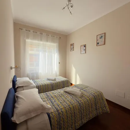 Casa Lido Luce - Lido Rome Apartment *